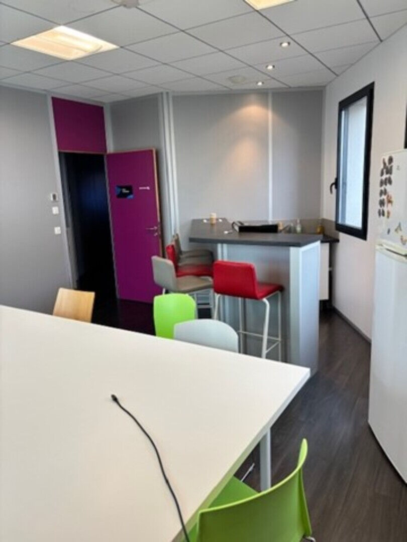VENTE - Local - SAINT ETIENNE (42000) - 595000 €
