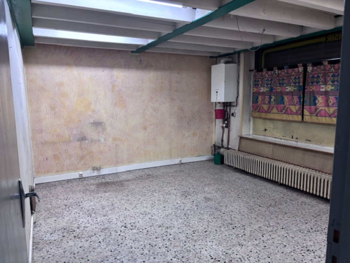 LOCATION - Local - RIVE DE GIER (42800) - 850 €