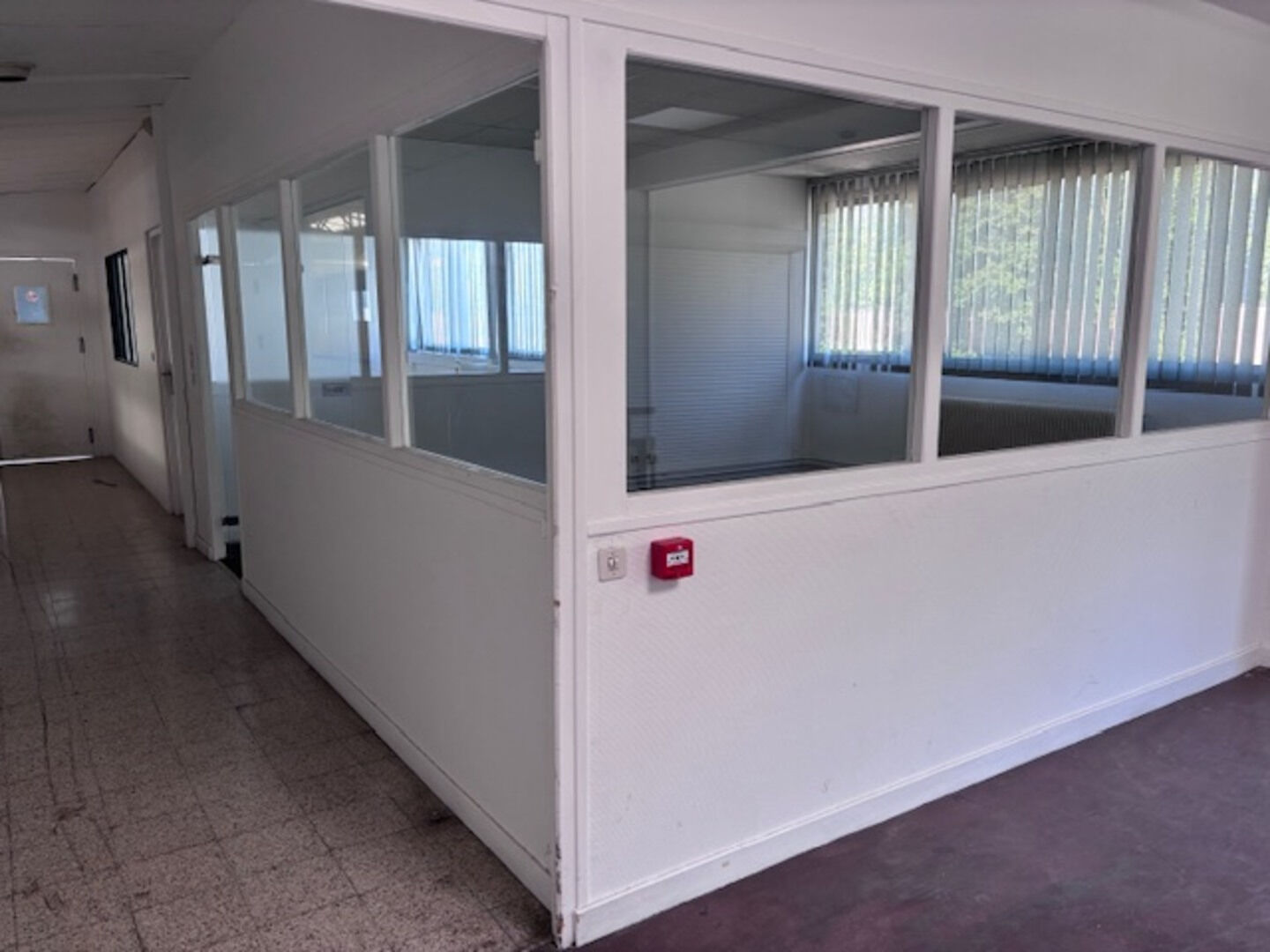 VENTE - Local - SAINT ETIENNE (42100) - 650000 €