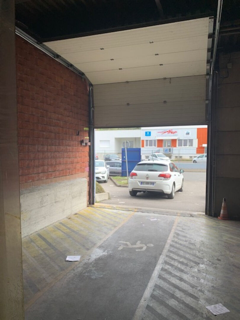 LOCATION - Local - SAINT ETIENNE (42000) - 6544 €