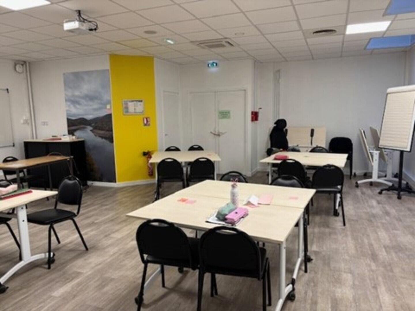 VENTE - Local - SAINT ETIENNE (42000) - 1300000 €