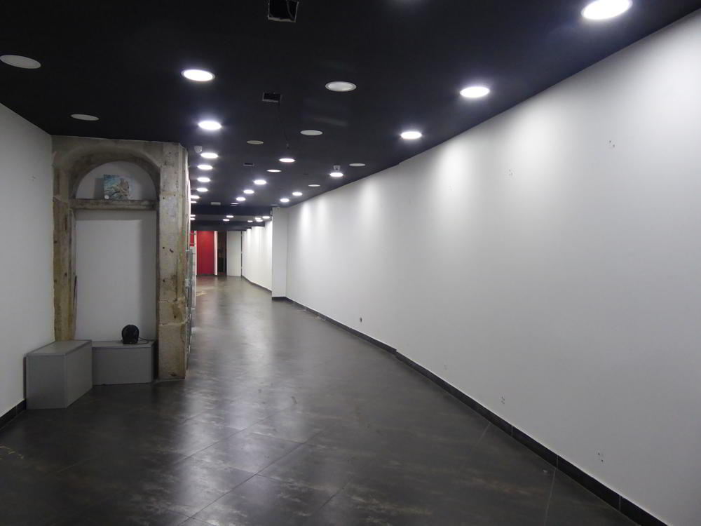 VENTE - Local - SAINT ETIENNE (42000) - 195000 €