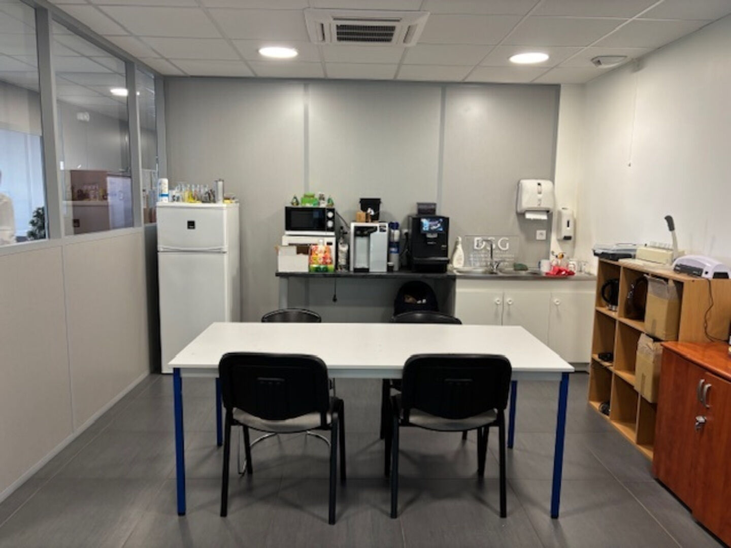 VENTE - Local - SAINT ETIENNE (42000) - 440000 €