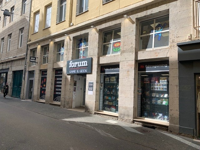 VENTE - Local - SAINT ETIENNE (42000) - 198000 €
