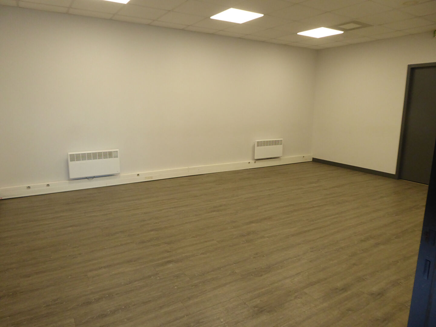 VENTE - Local - SAINT ETIENNE (42100) - 293000 €
