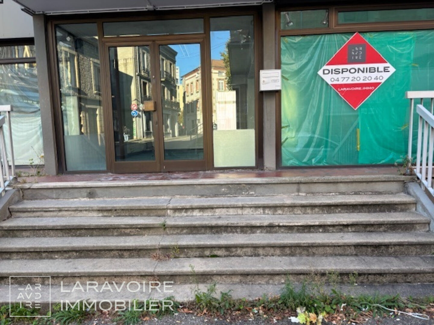 VENTE - Local - FIRMINY (42700) - 220000 €