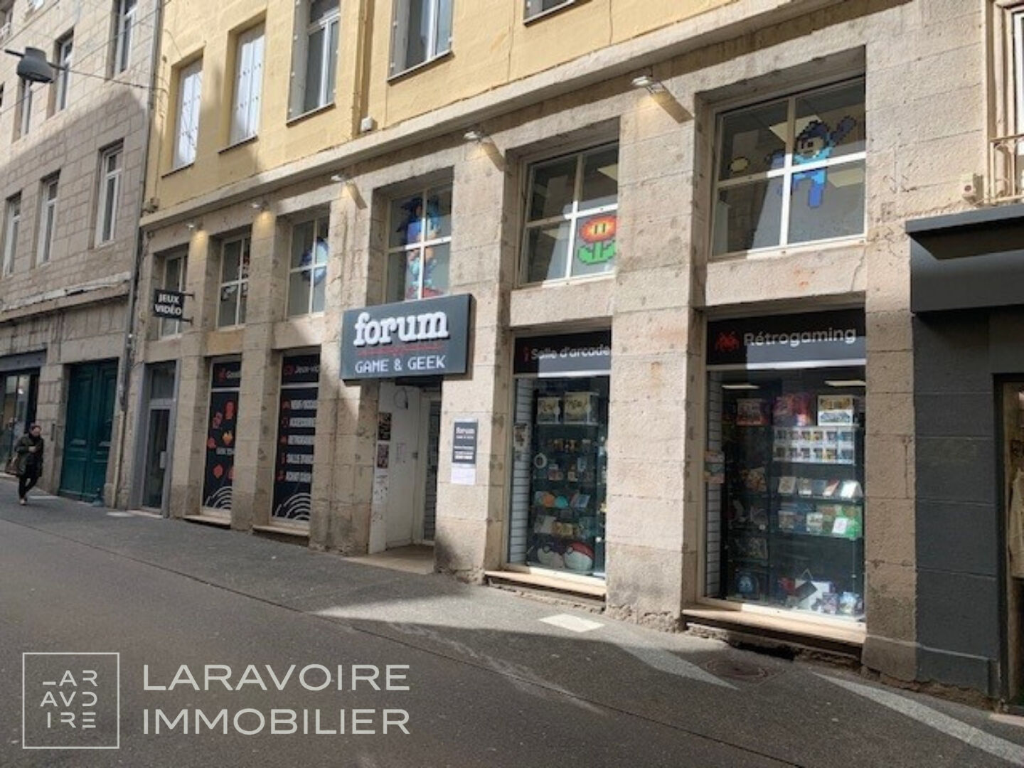 VENTE - Local - SAINT ETIENNE (42000) - 198000 €