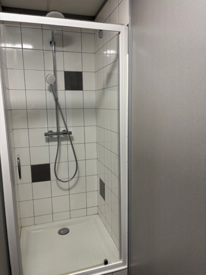 VENTE - Local - SAINT ETIENNE (42000) - 440000 €