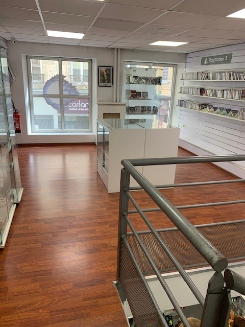VENTE - Local - SAINT ETIENNE (42000) - 198000 €