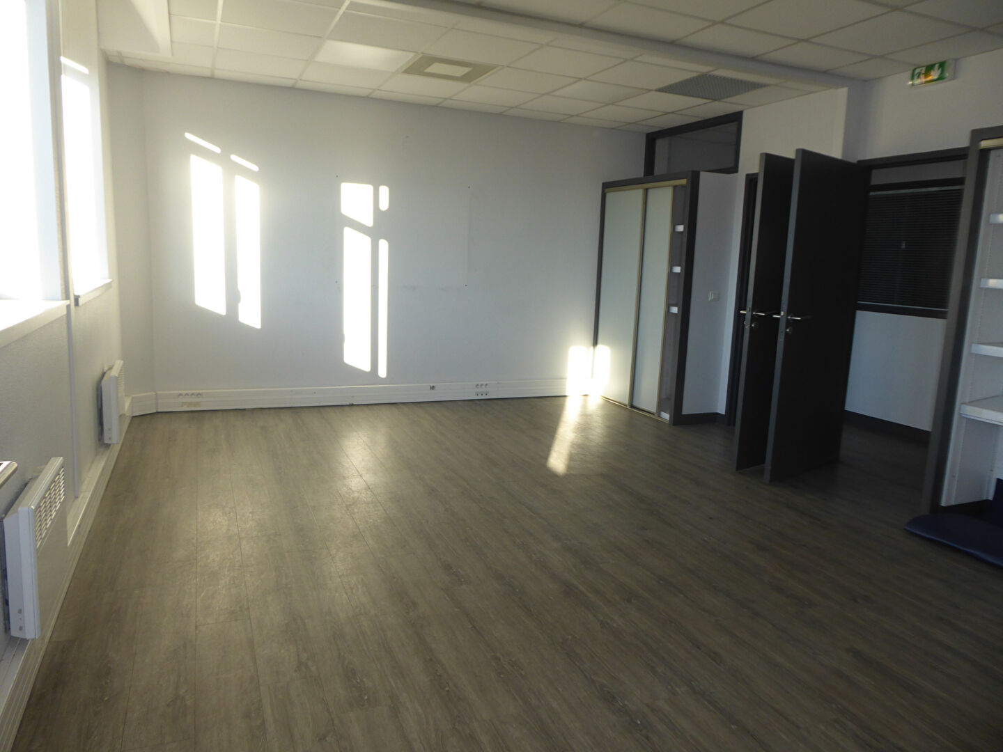 VENTE - Local - SAINT ETIENNE (42100) - 293000 €