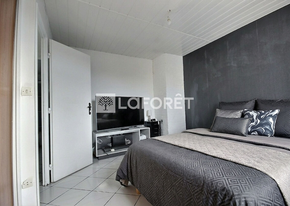 VENTE - Maison - BONSON (42160) - 235000 €