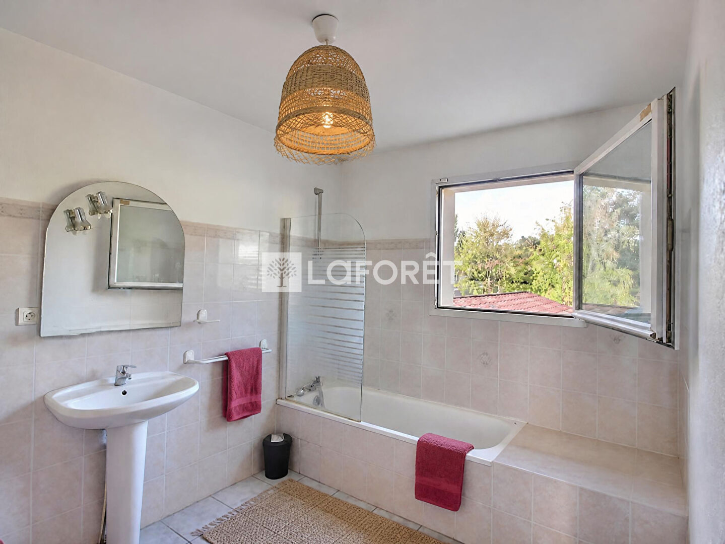 VENTE - Maison - SAINT GALMIER (42330) - 220000 €