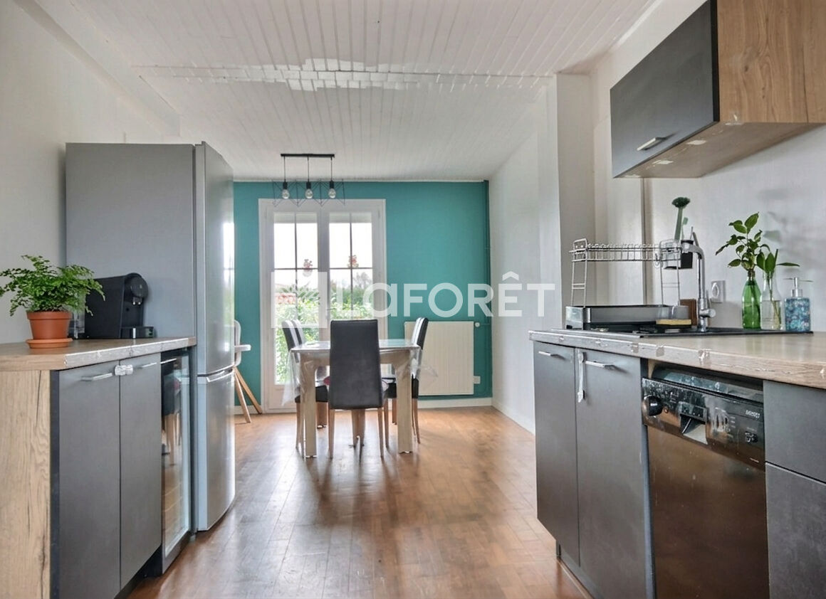 VENTE - Maison - BONSON (42160) - 235000 €