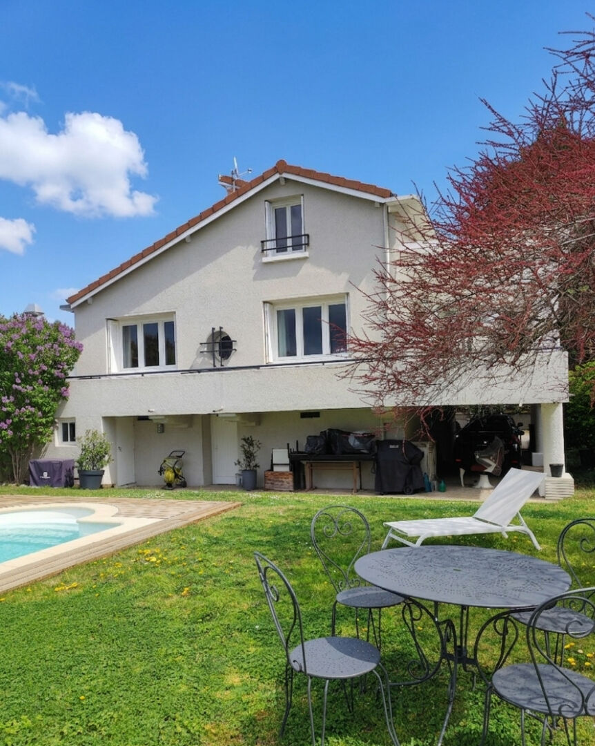 VENTE - Maison - SAINT JUST SAINT RAMBERT (42170) - 385000 €