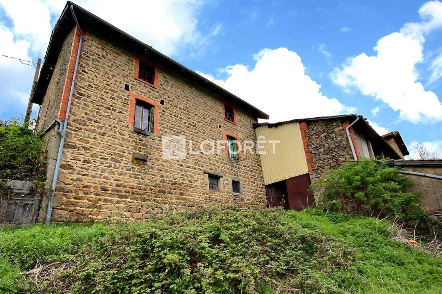 VENTE - Maison - SAINT MARTIN EN HAUT (69850) - 160000 €