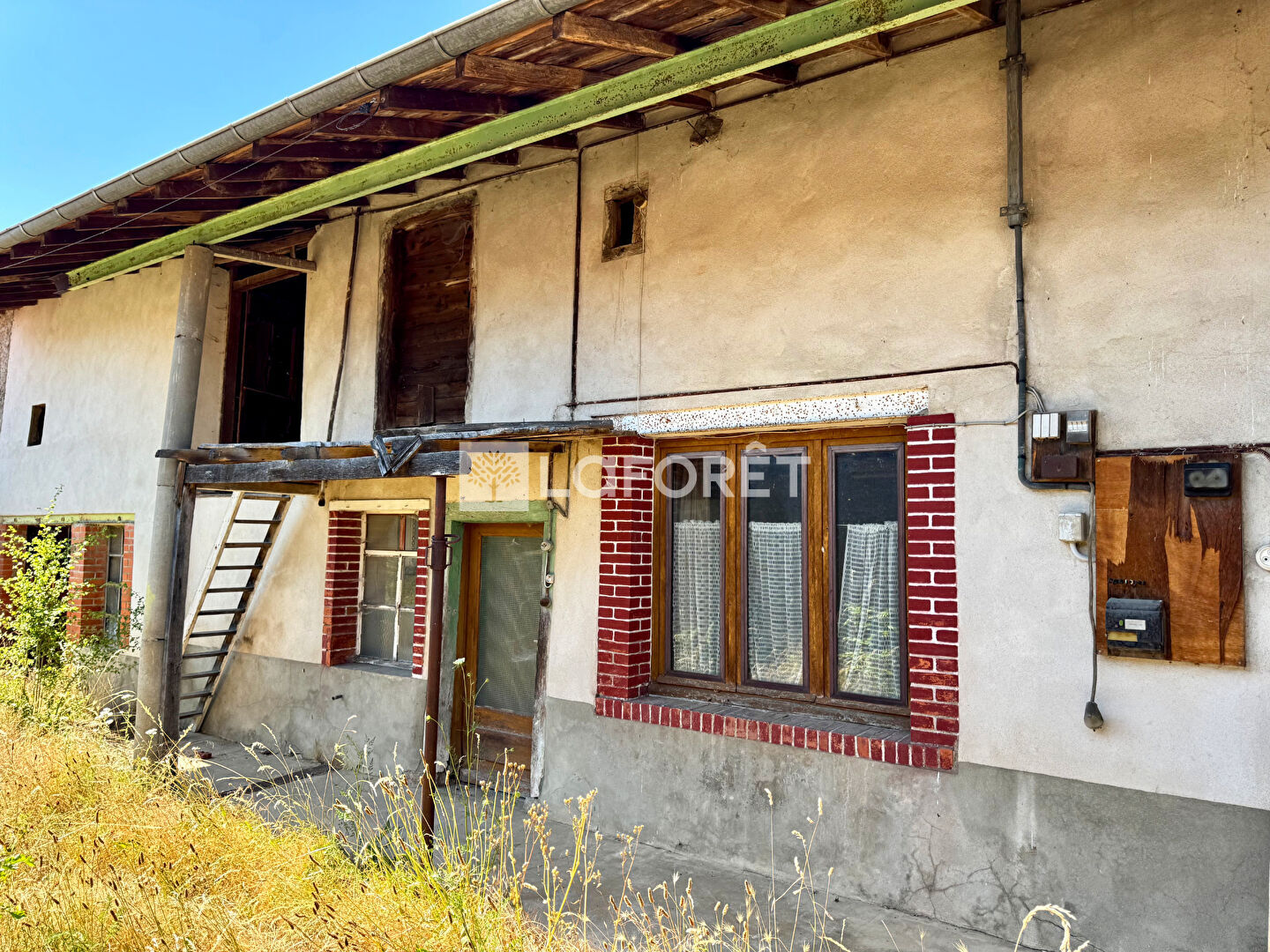 VENTE - Maison - SAINT LAURENT DE CHAMOUSSET (69930) - 97000 €