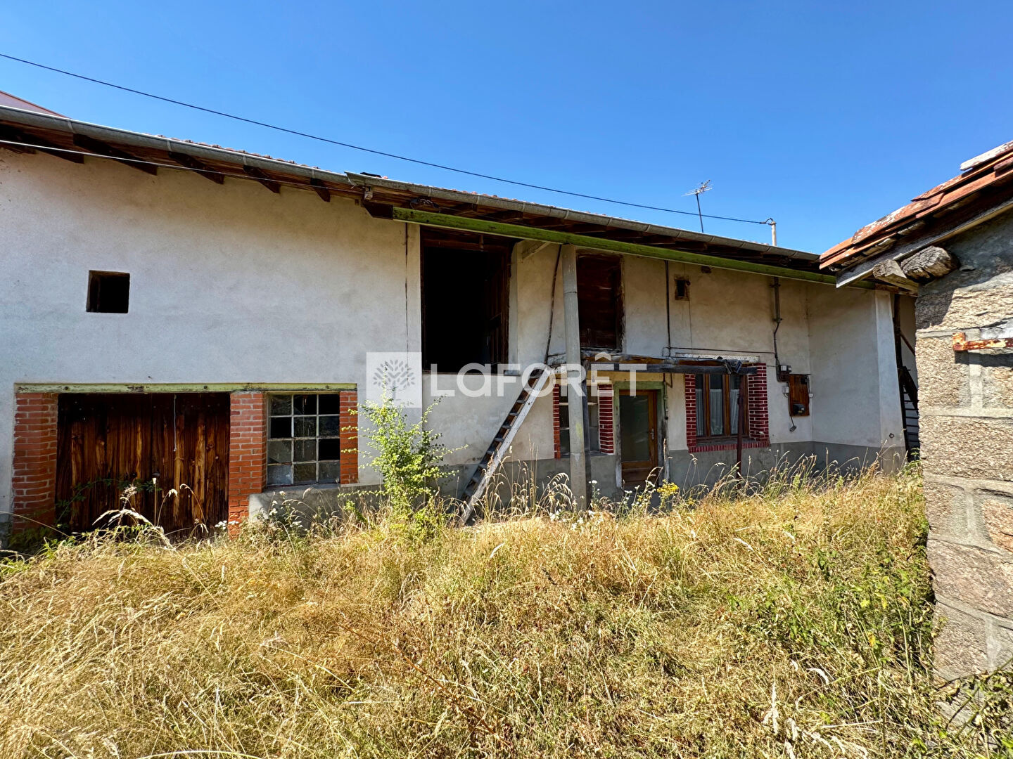 VENTE - Maison - SAINT LAURENT DE CHAMOUSSET (69930) - 97000 €