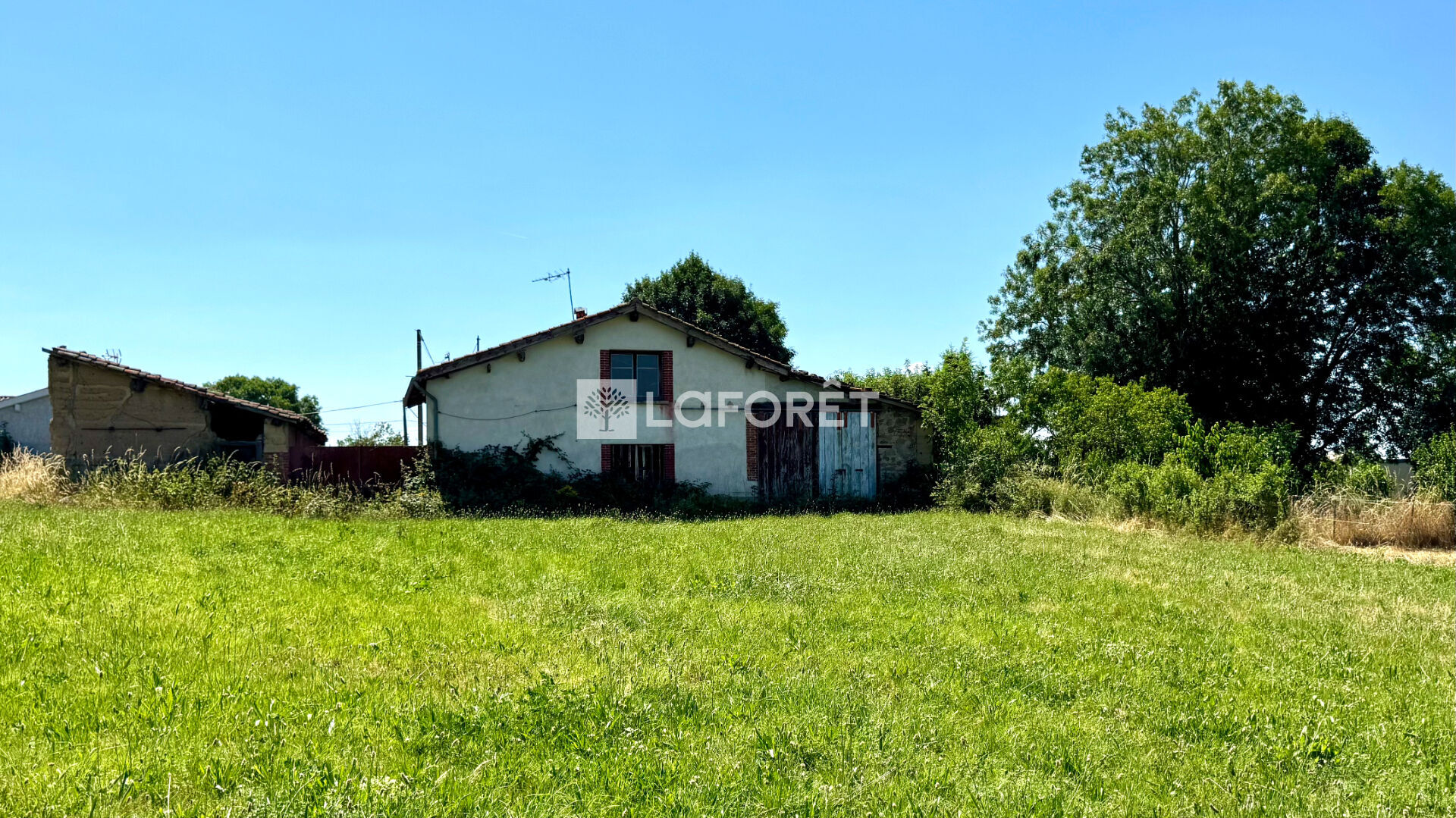 VENTE - Maison - SAINT LAURENT DE CHAMOUSSET (69930) - 97000 €