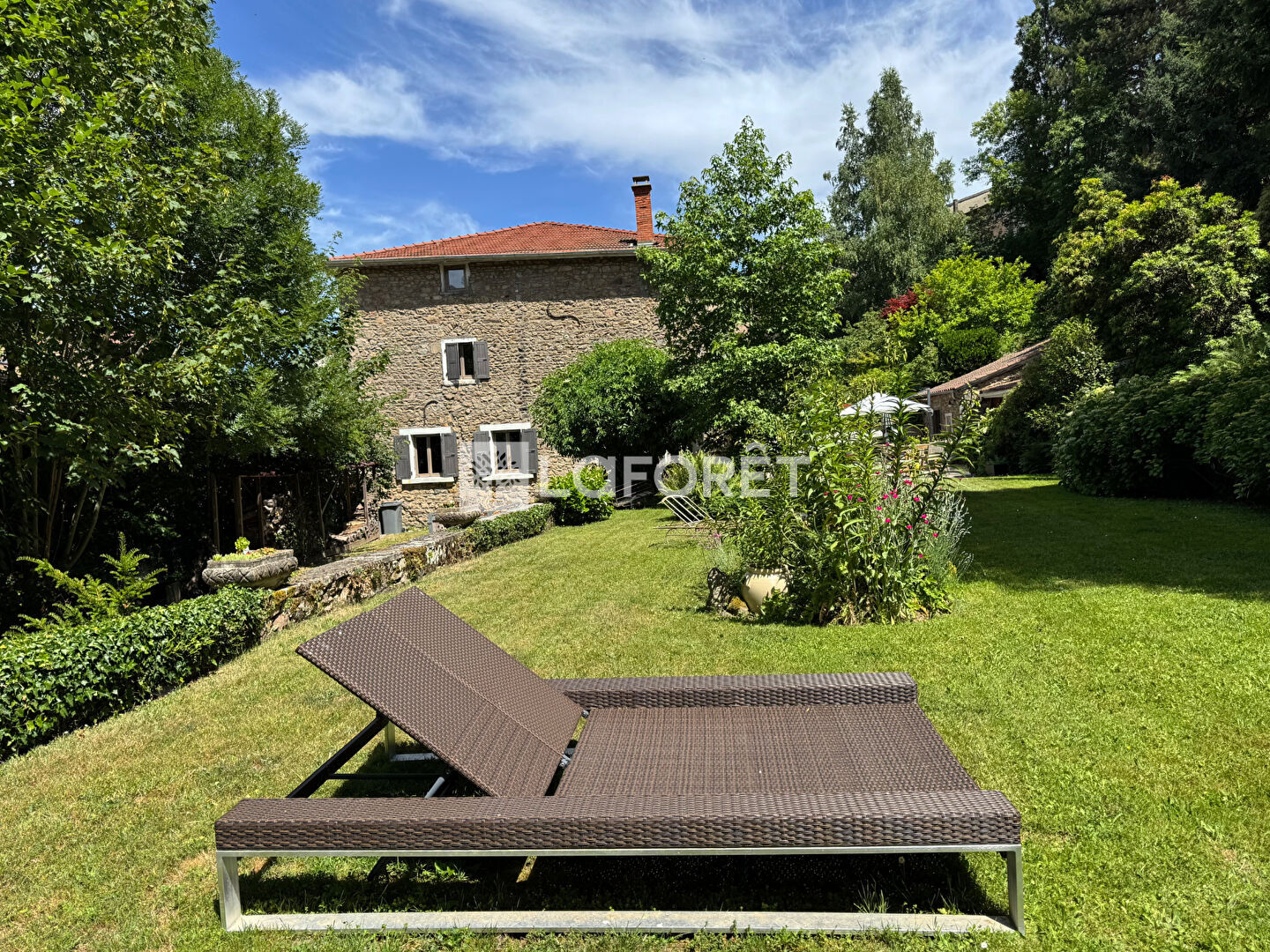 VENTE - Maison - VAUGNERAY (69670) - 745000 €