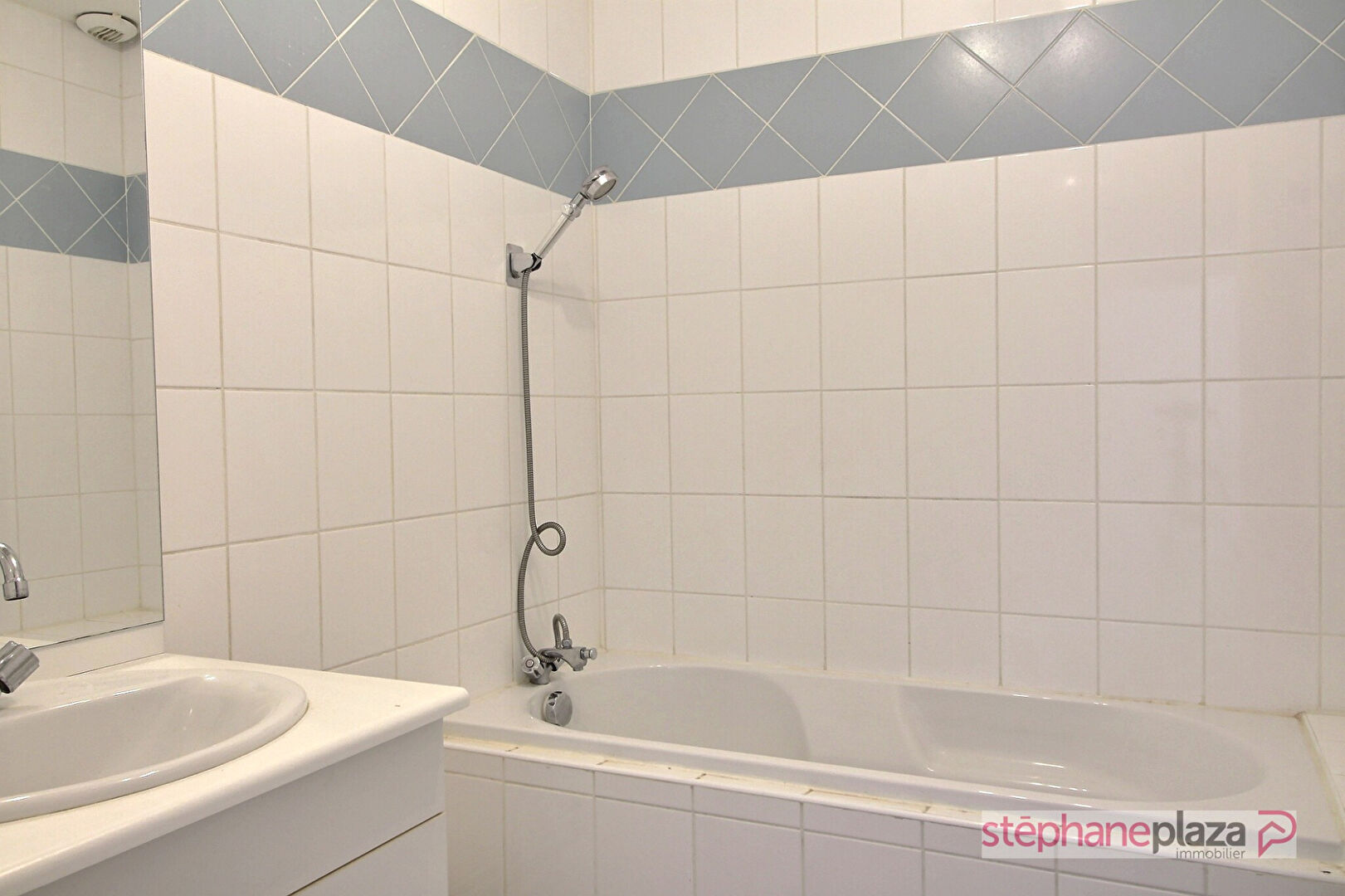 VENTE - Appartement - SURY LE COMTAL (42450) - 39000 €