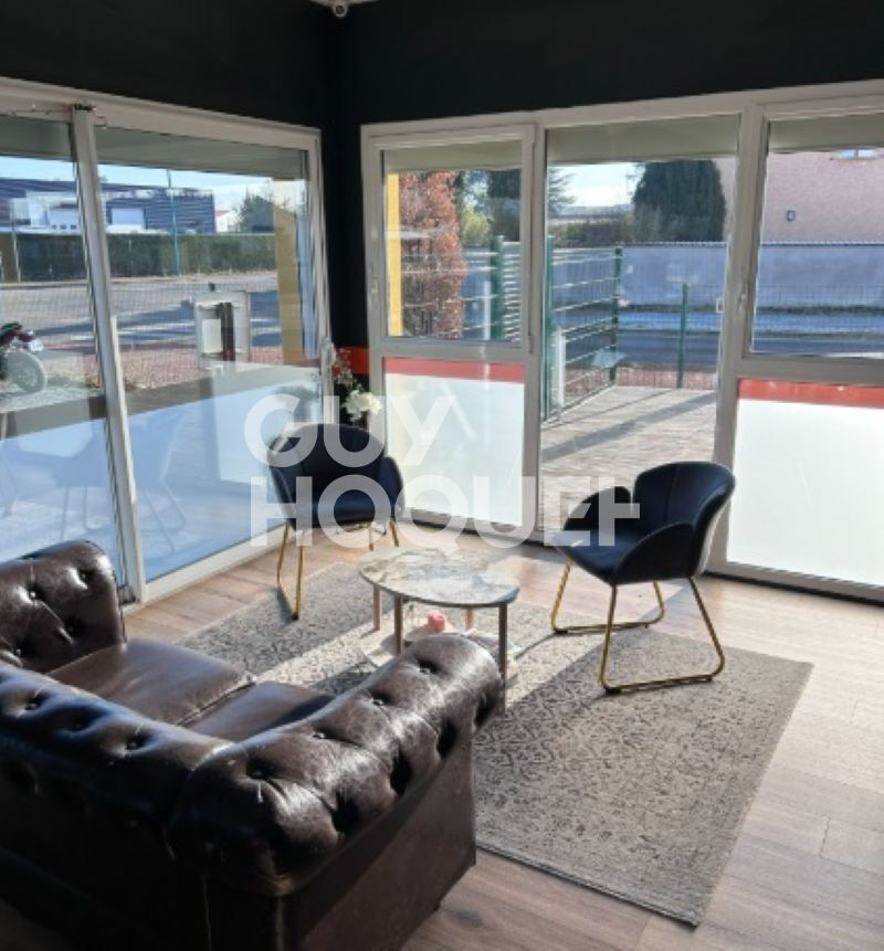 VENTE - Local - FEURS (42110) - 650000 €