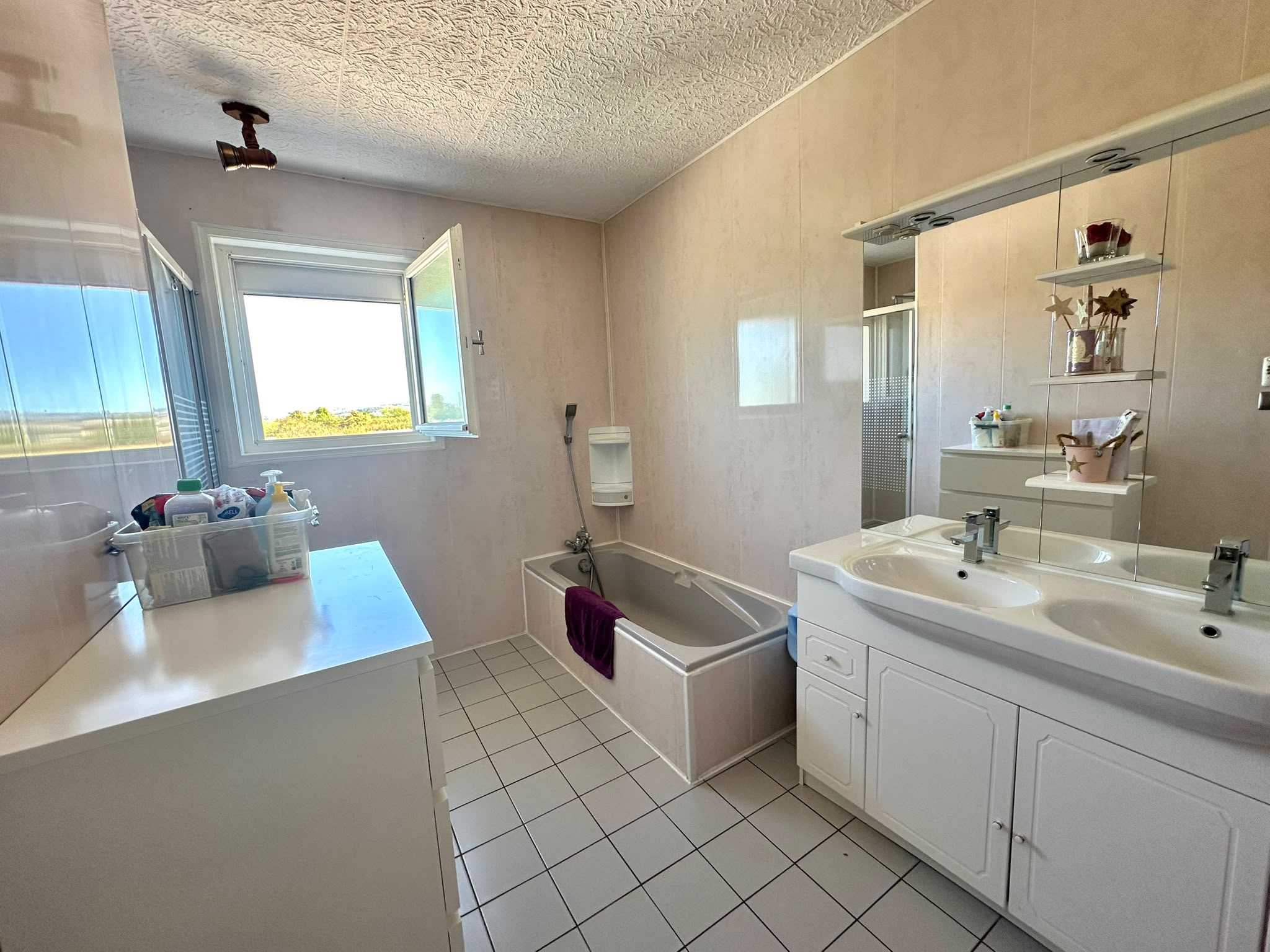 VENTE - Maison/villa - Veauche (42340) - 387000 €