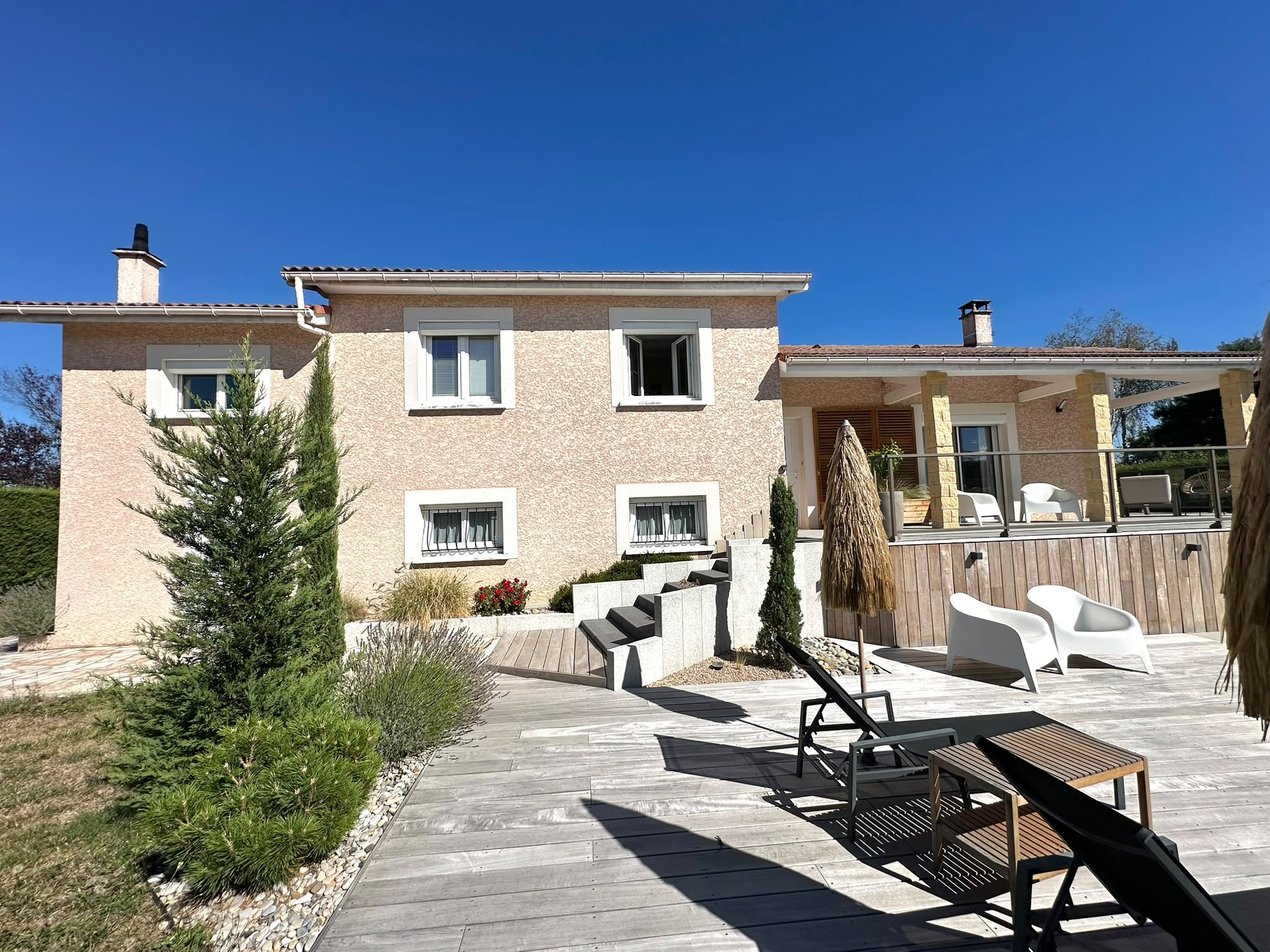 VENTE - Maison/villa - Veauche (42340) - 387000 €
