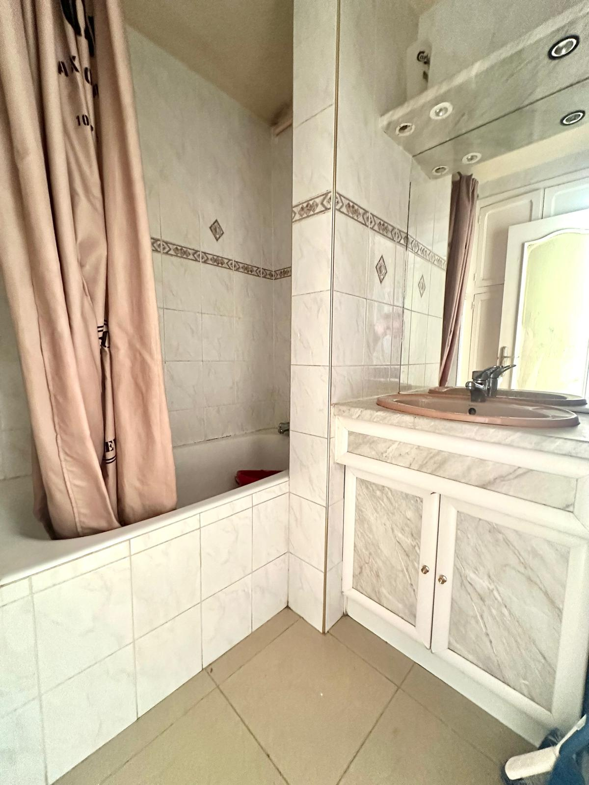 VENTE - Appartement - Saint-Étienne (42100) - 92000 €