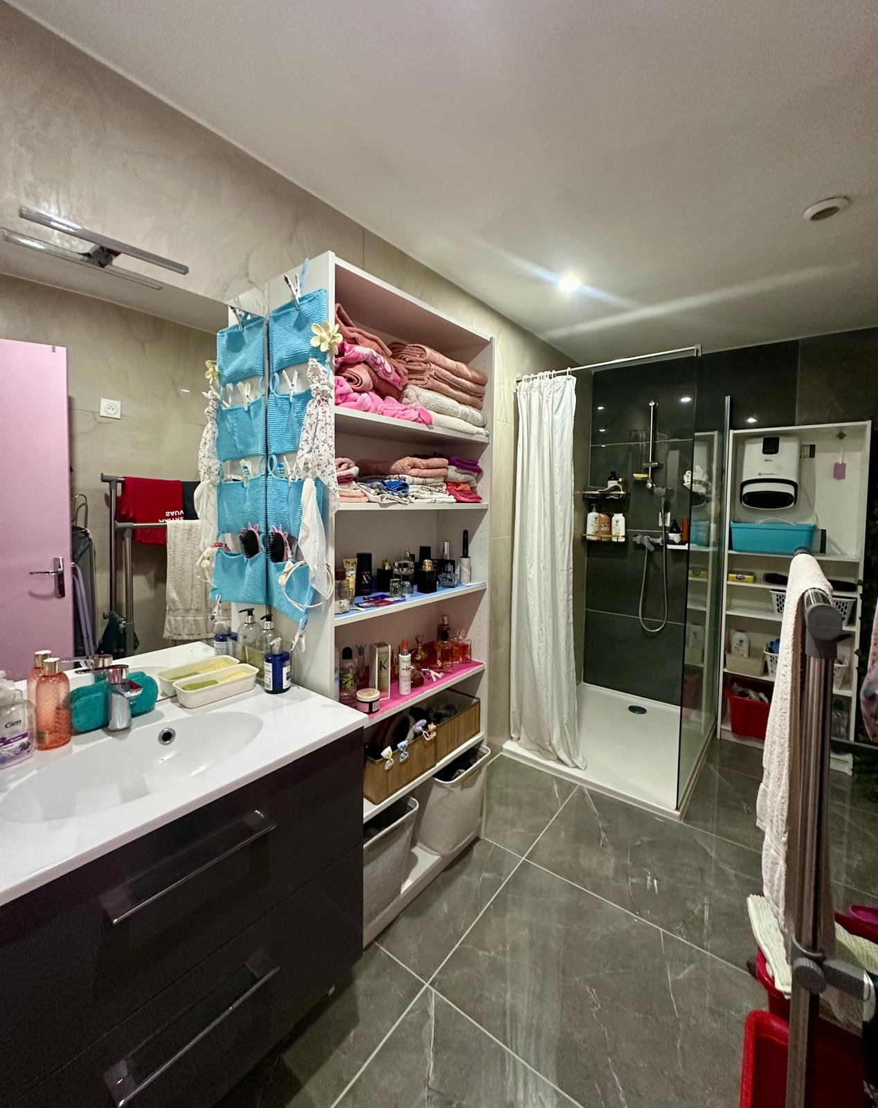 VENTE - Appartement - Chazelles-sur-Lyon (42140) - 180000 €