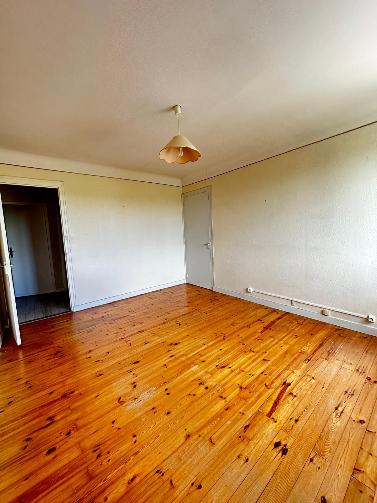 VENTE - Maison/villa - Bonson (42160) - 275000 €