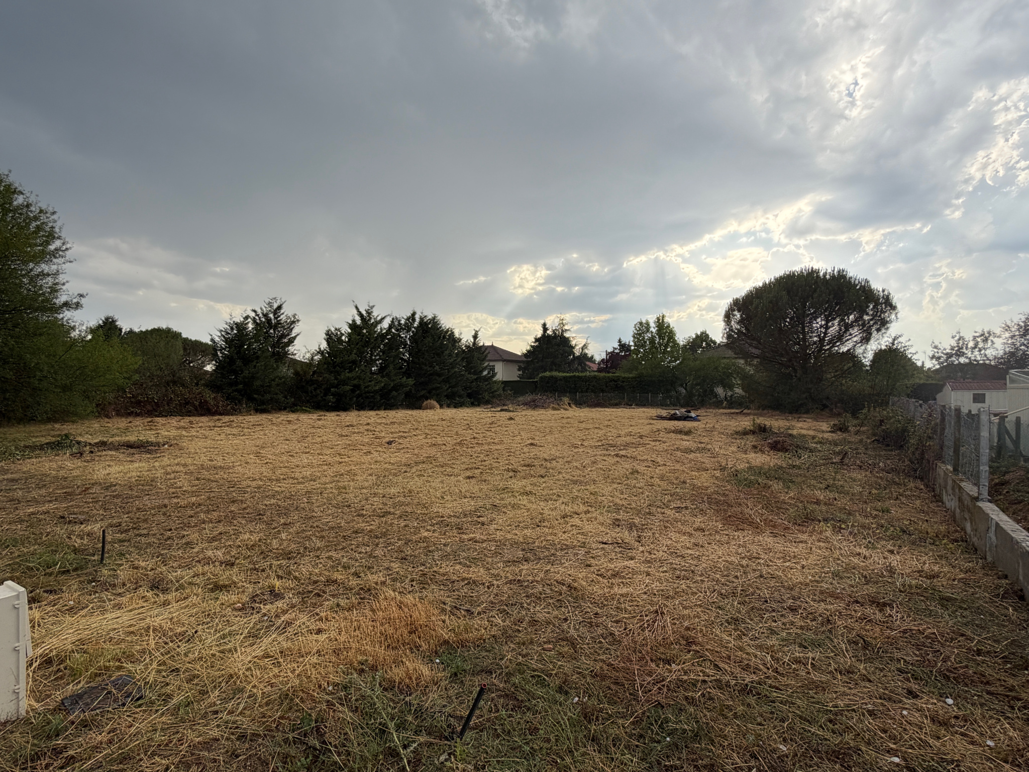 VENTE - Terrain - Veauche (42340) - 159000 €