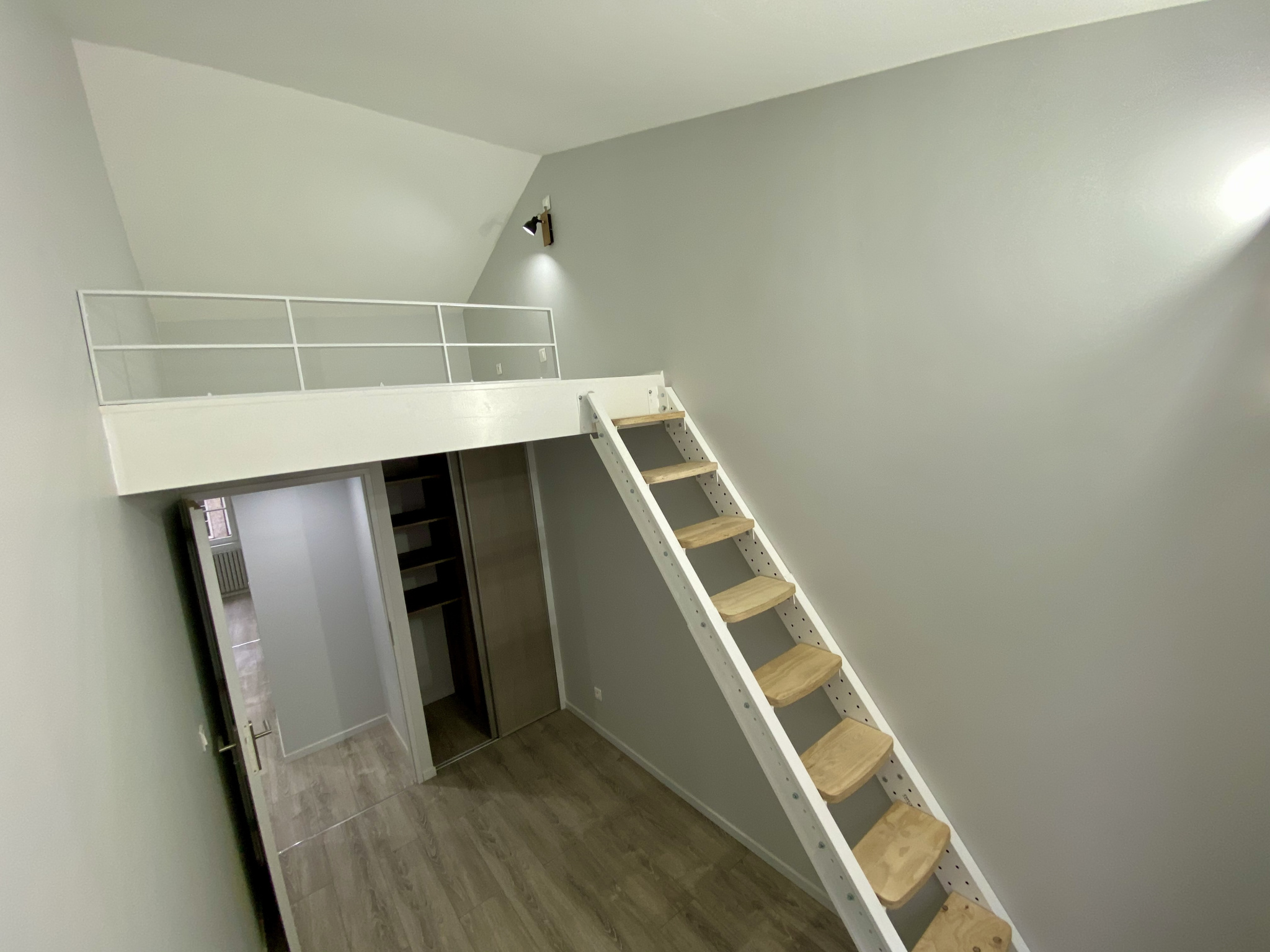 LOCATION - Appartement - Saint-Étienne (42000) - 1201 €