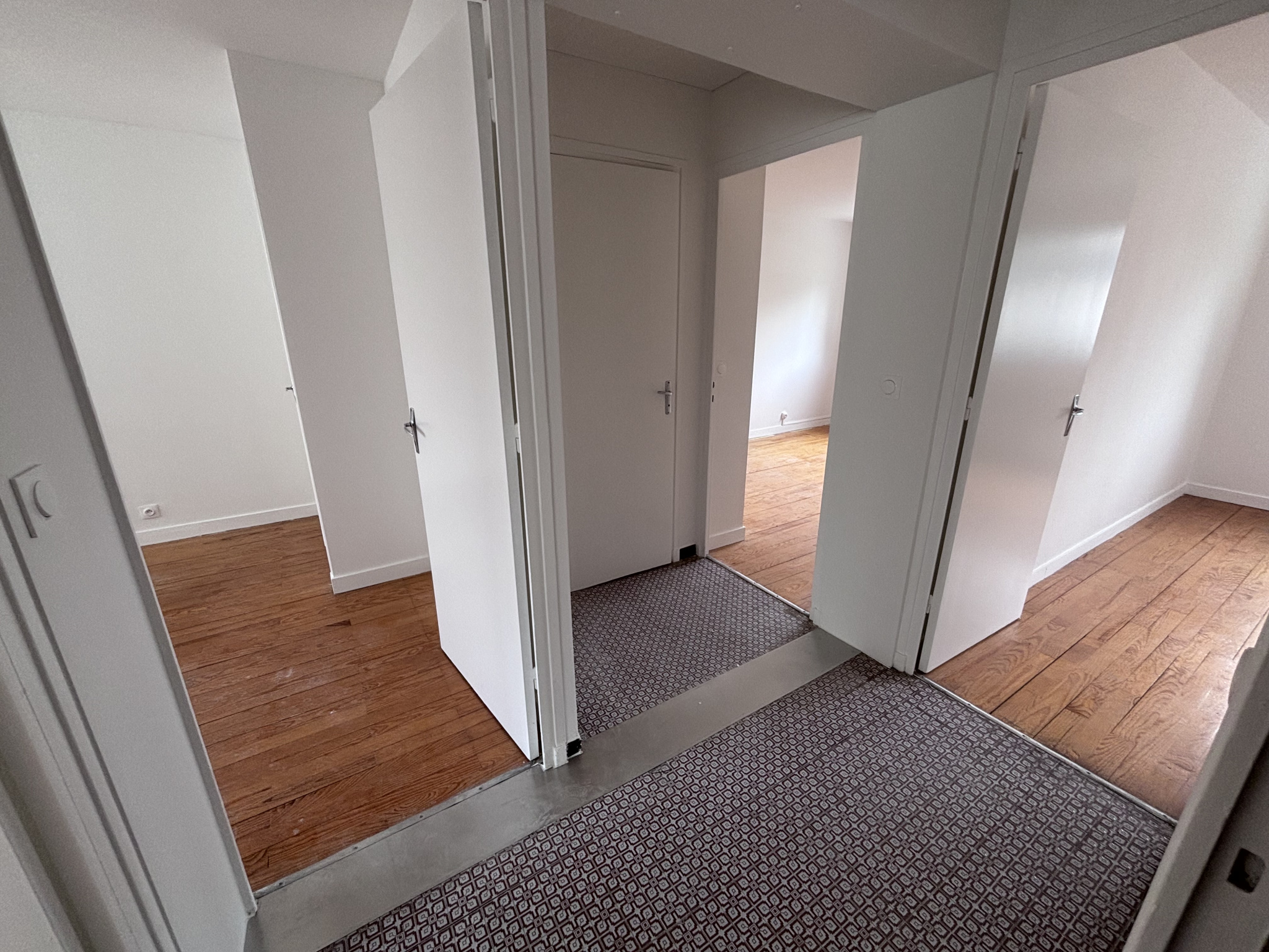 LOCATION - Appartement - Saint-Étienne (42100) - 1040 €