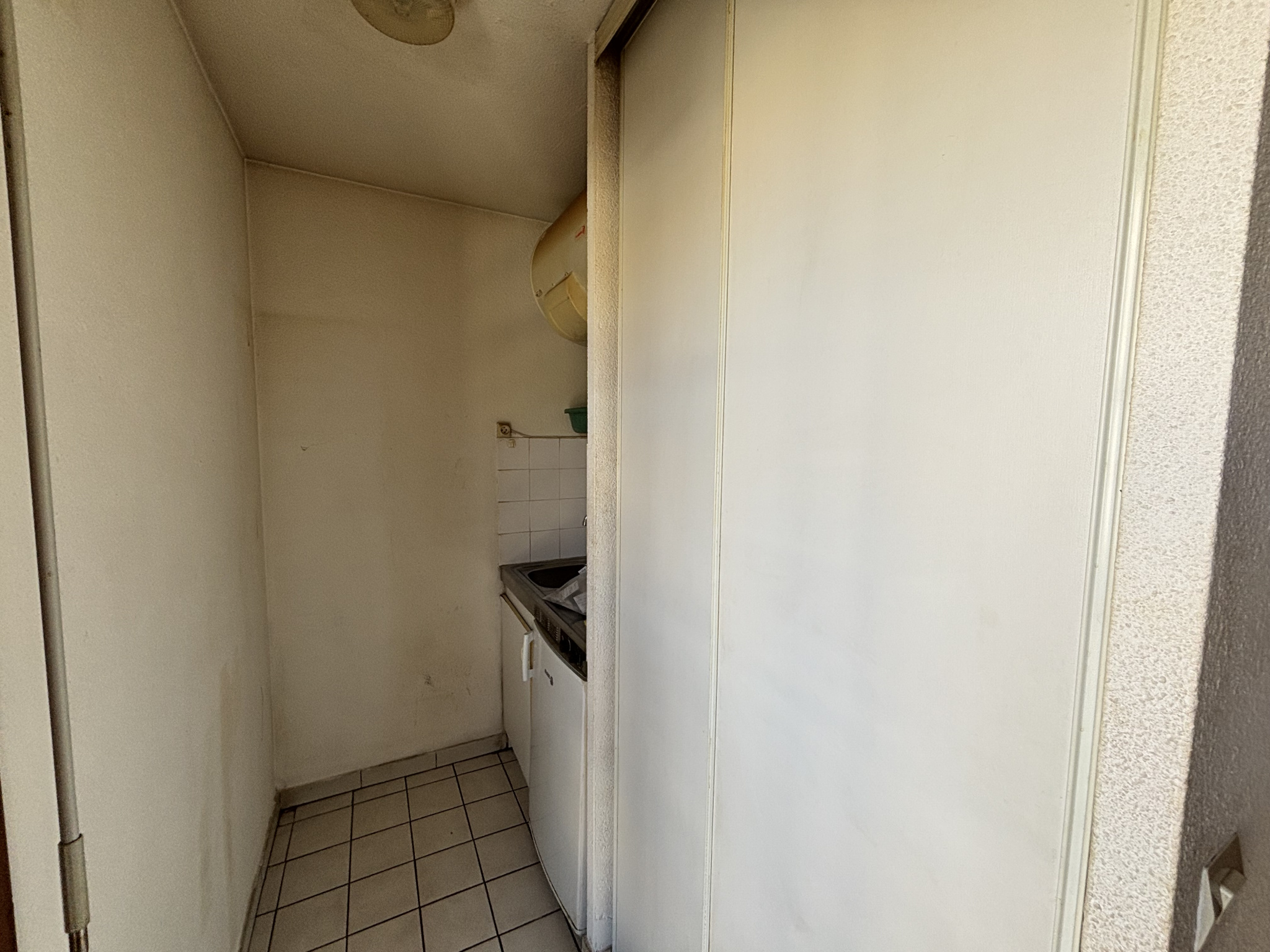 LOCATION - Appartement - Saint-Étienne (42100) - 325 €