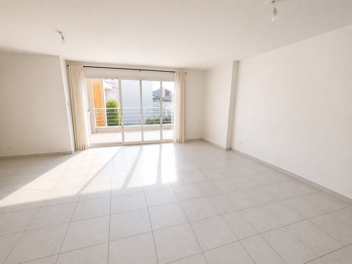 LOCATION - Appartement - Andrézieux-Bouthéon (42160) - 830 €