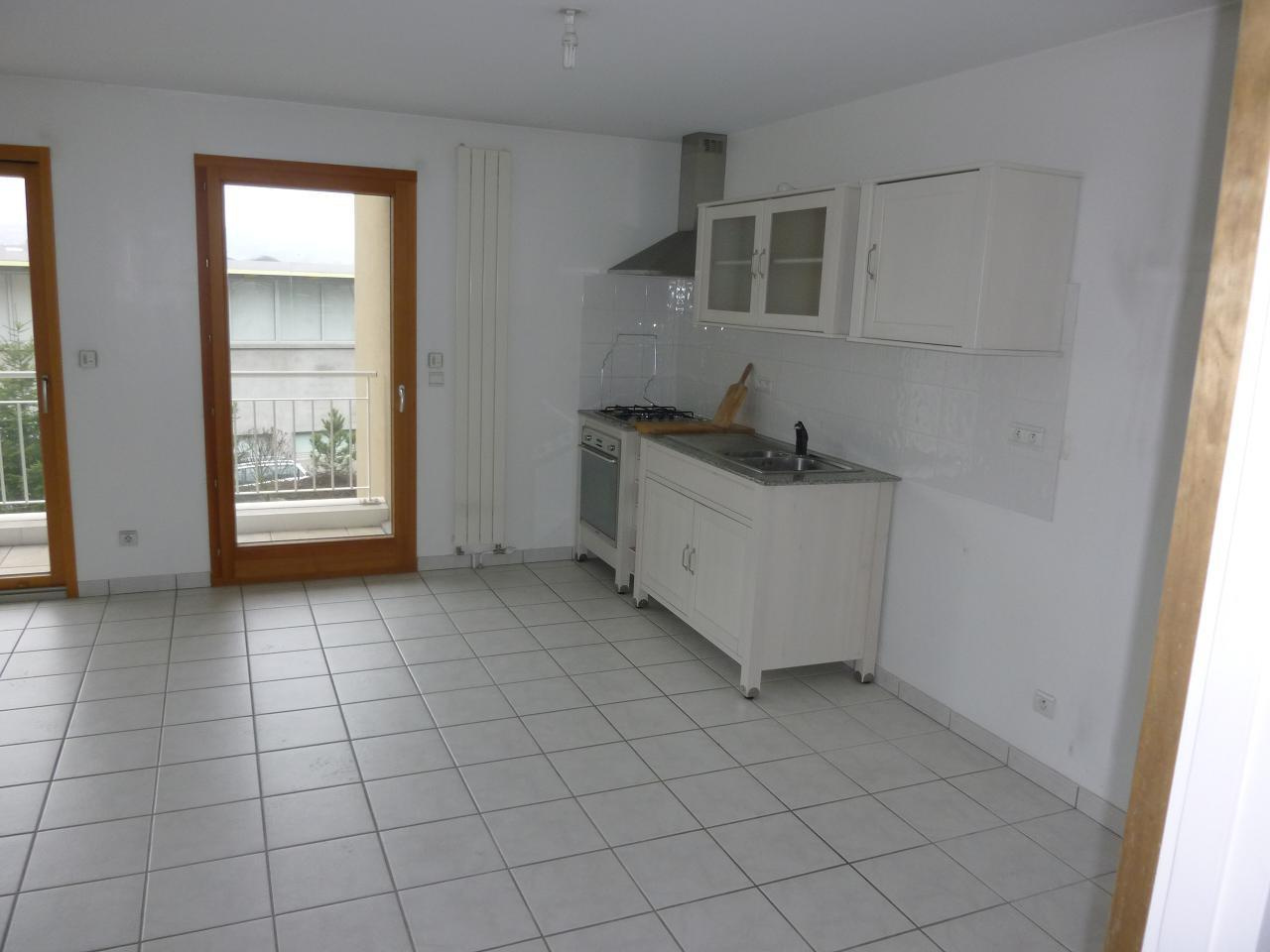 LOCATION - Appartement - Saint-Priest-en-Jarez (42270) - 885 €