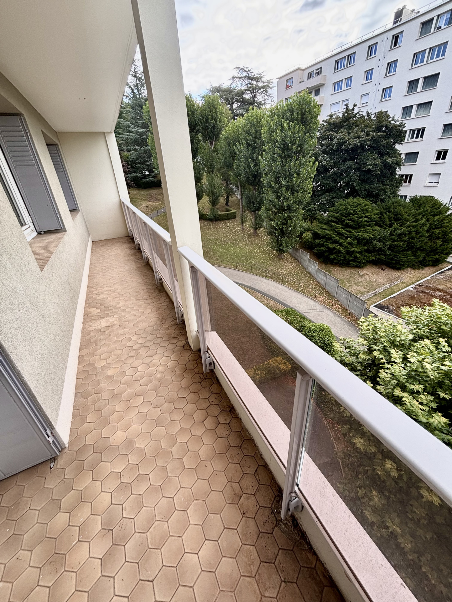 LOCATION - Appartement - Saint-Étienne (42100) - 835 €