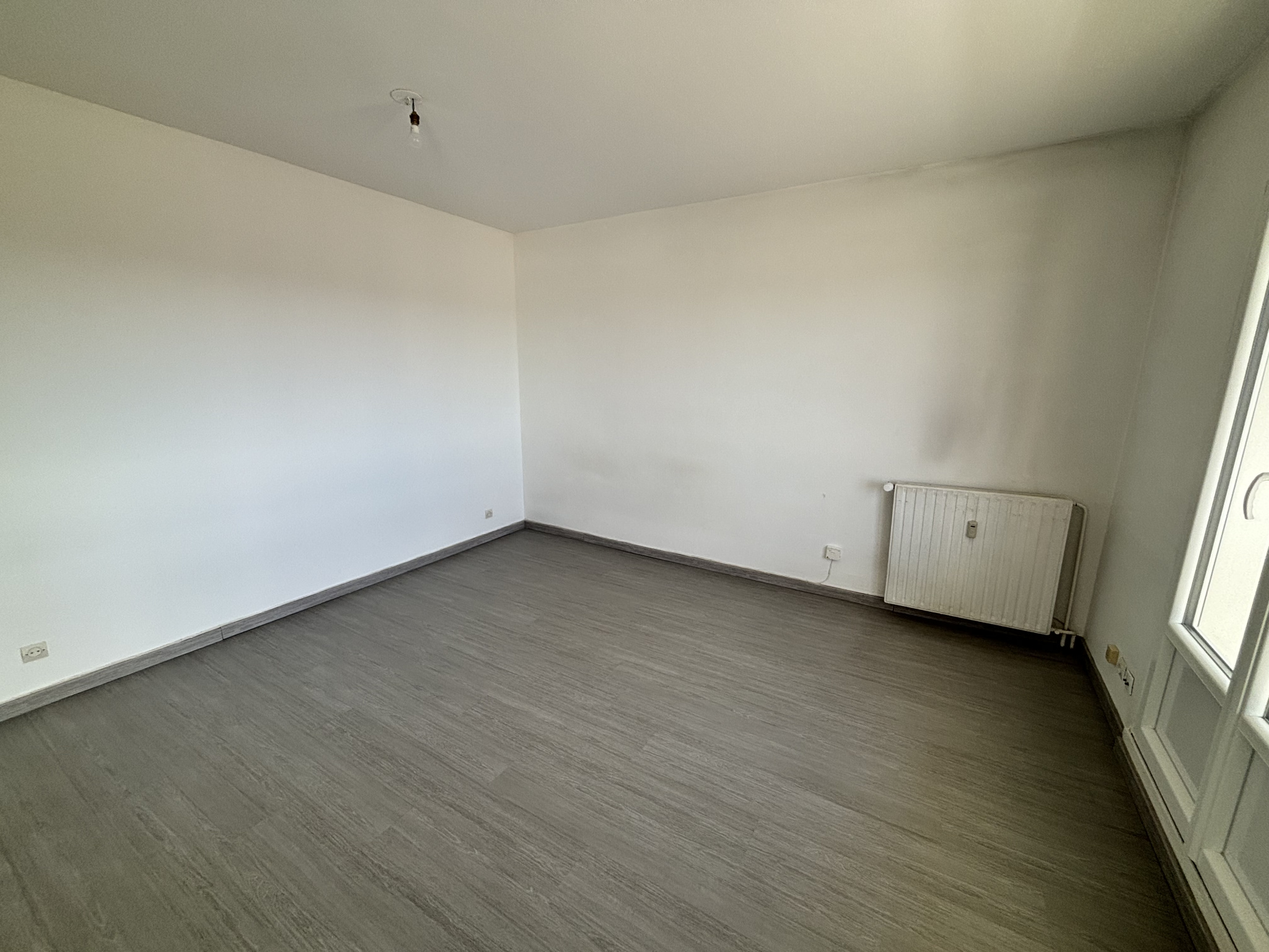 LOCATION - Appartement - Saint-Étienne (42000) - 435 €