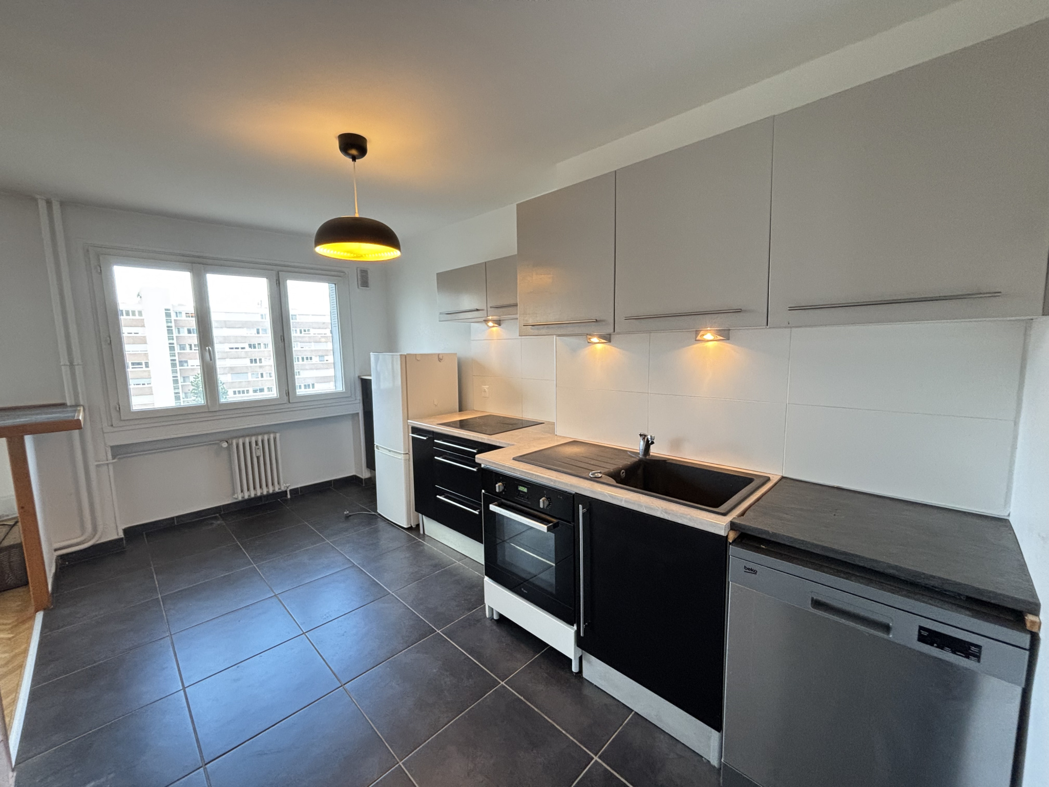 LOCATION - Appartement - Saint-Étienne (42100) - 835 €
