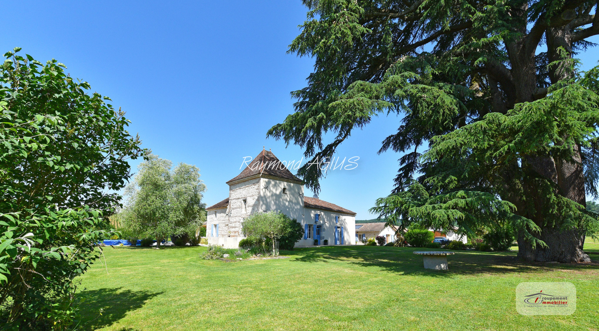 VENTE DE PRESTIGE - Maison/villa - Castelmoron-sur-Lot (47260) - 1162600 €