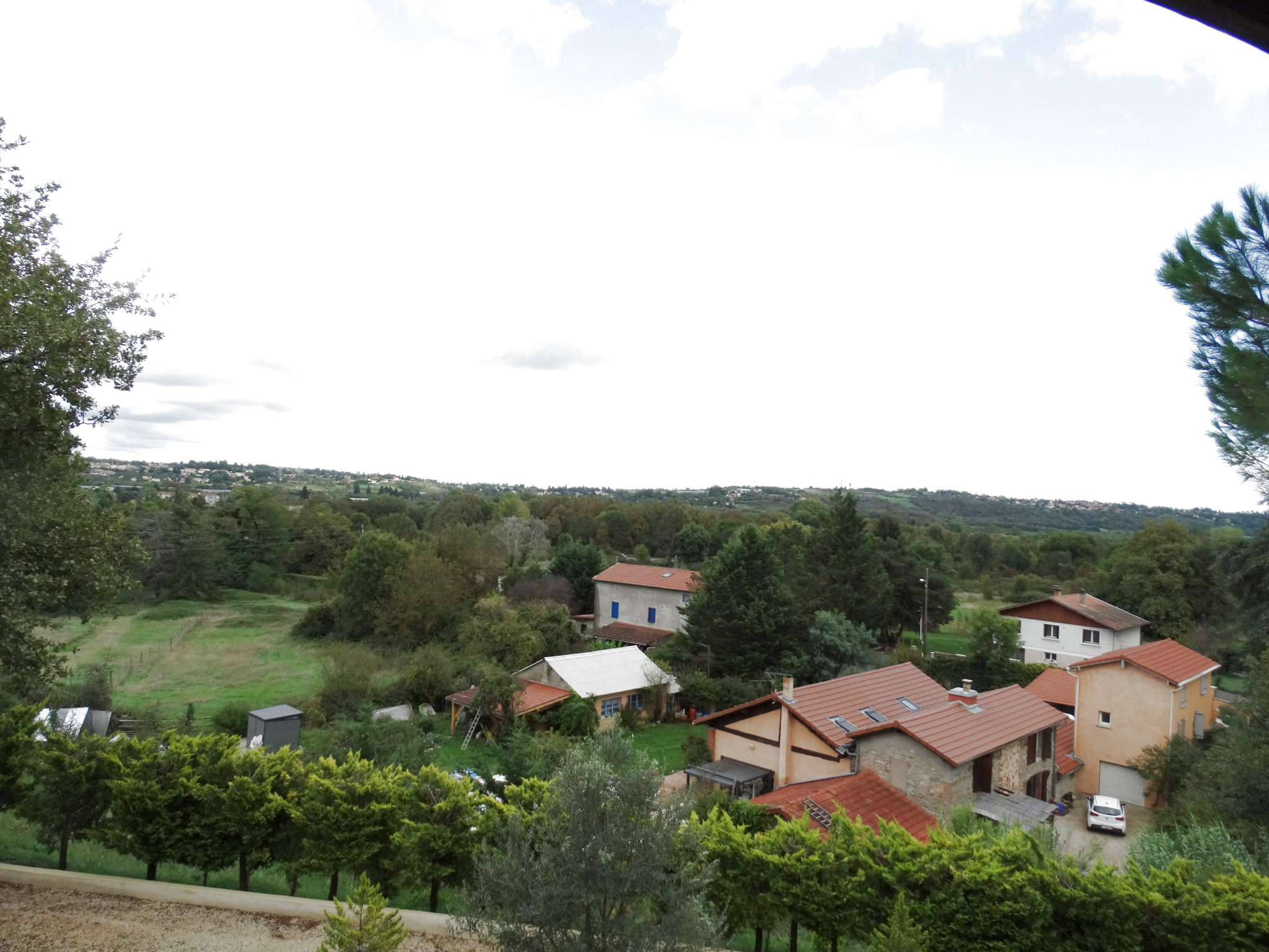 VENTE - Local - Taluyers (69440) - 995000 €