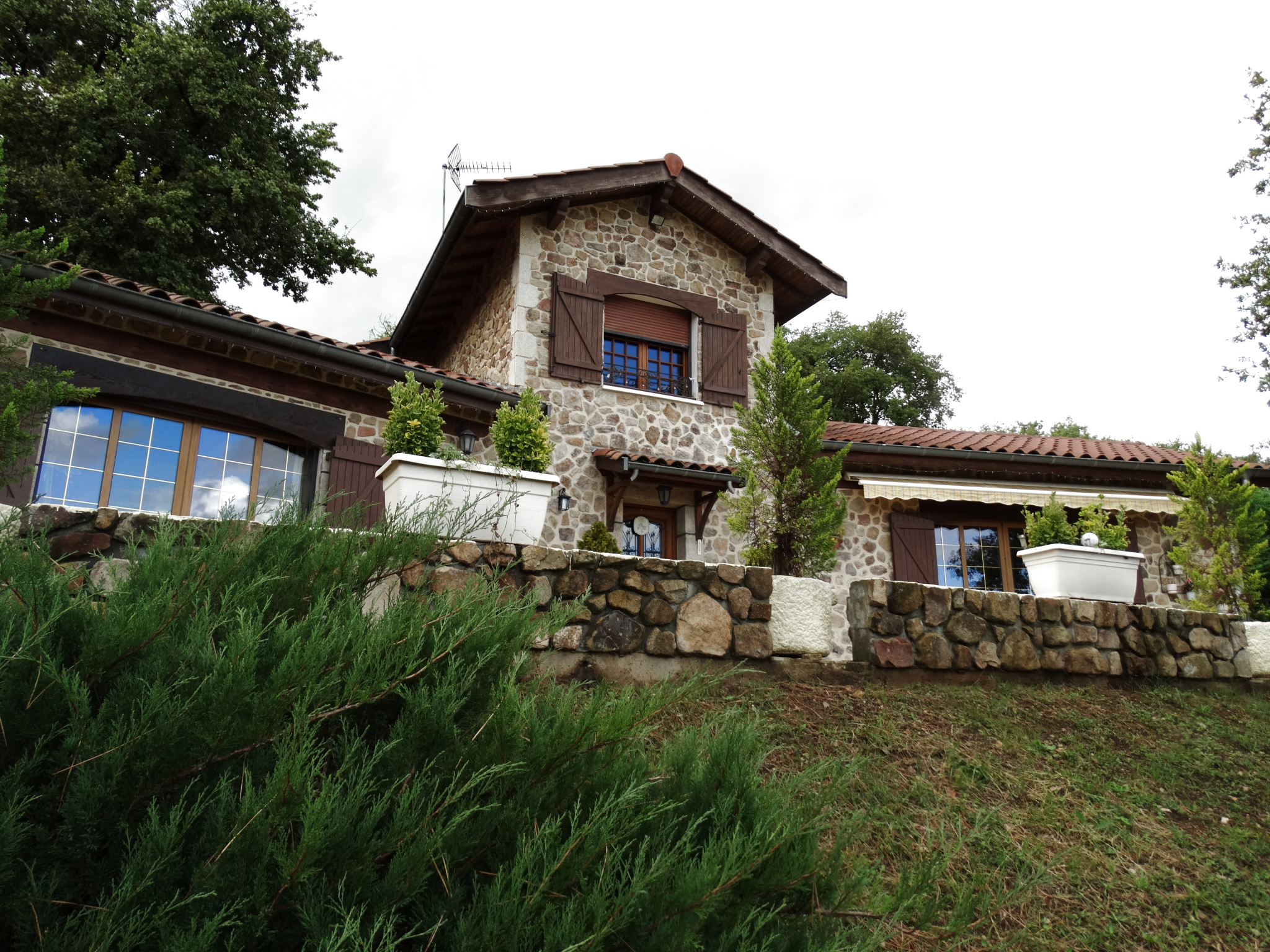 VENTE DE PRESTIGE - Maison/villa - Taluyers (69440) - 995000 €