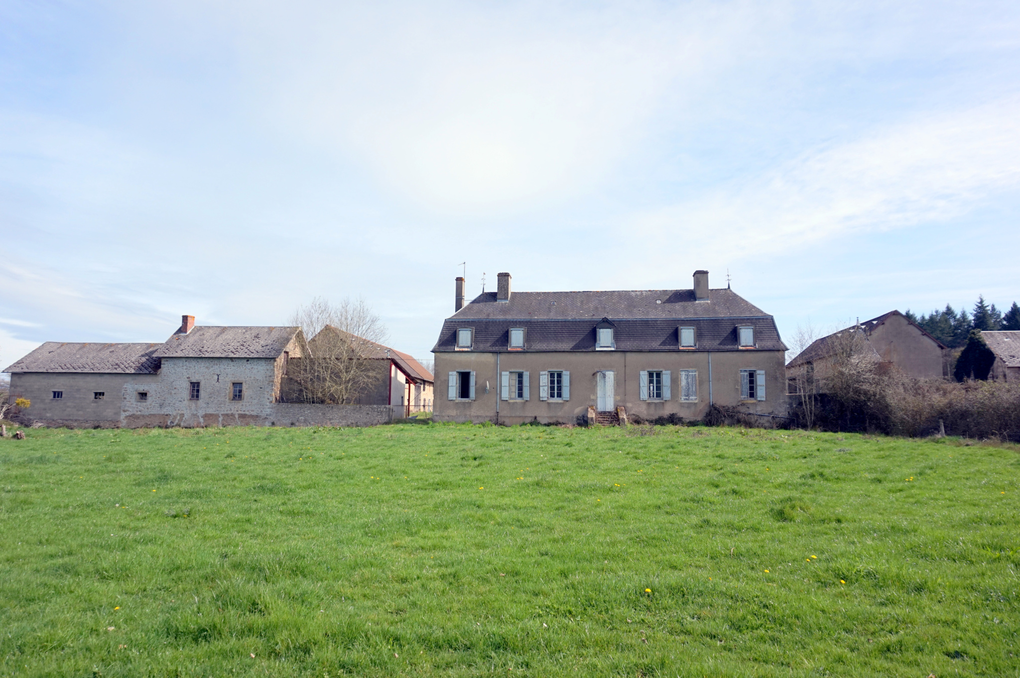 VENTE - Chateau - Fléty (58170) - 299000 €