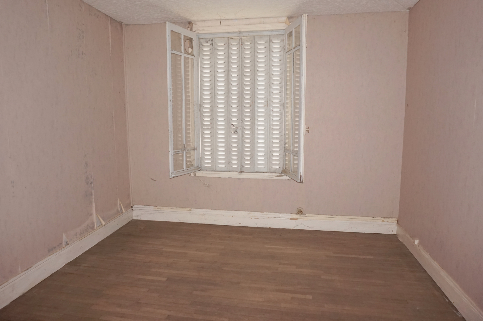 VENTE - Maison/villa - Luzy (58170) - 174800 €