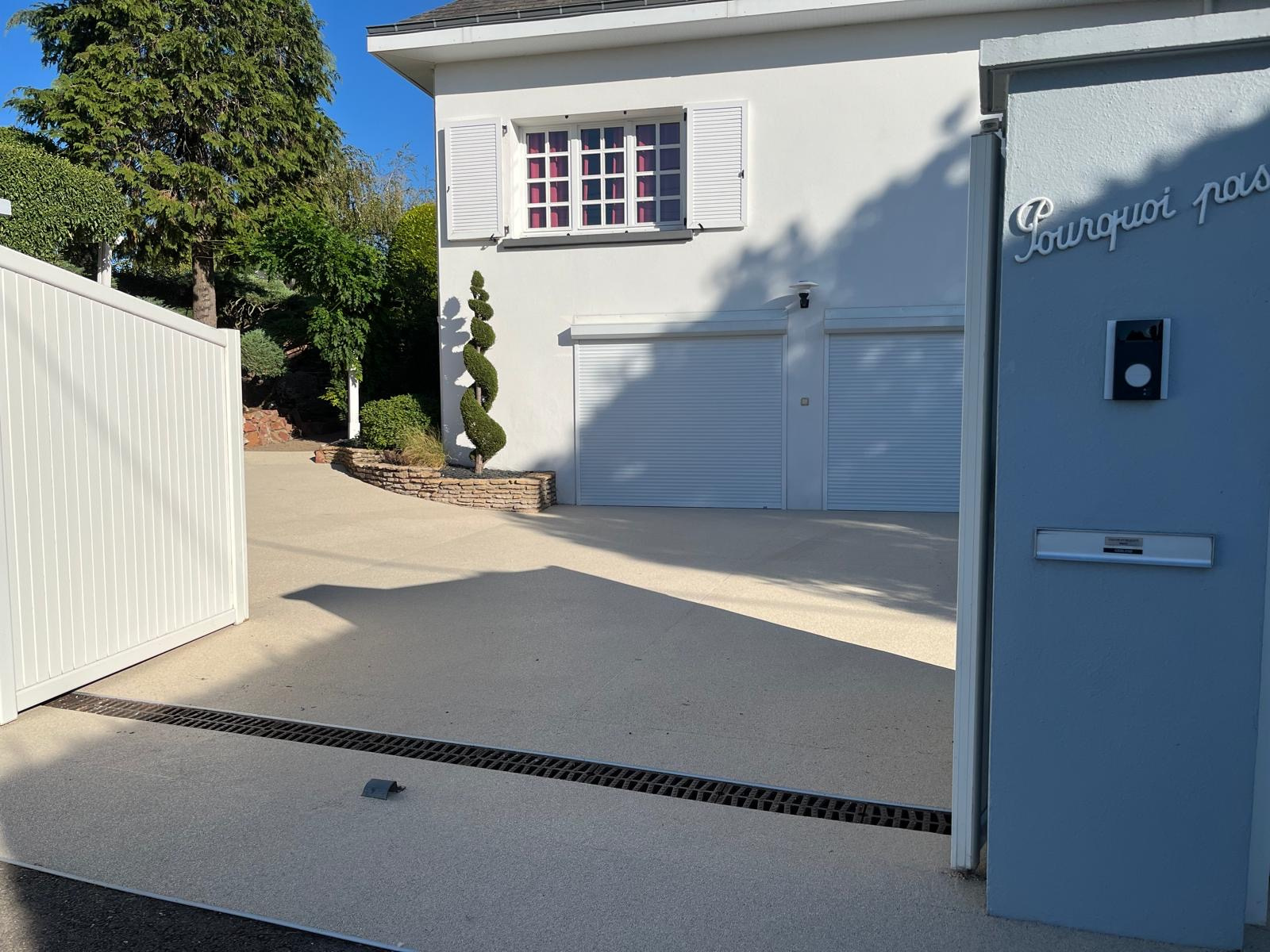 VENTE - Maison/villa - Roanne (42300) - 900000 €
