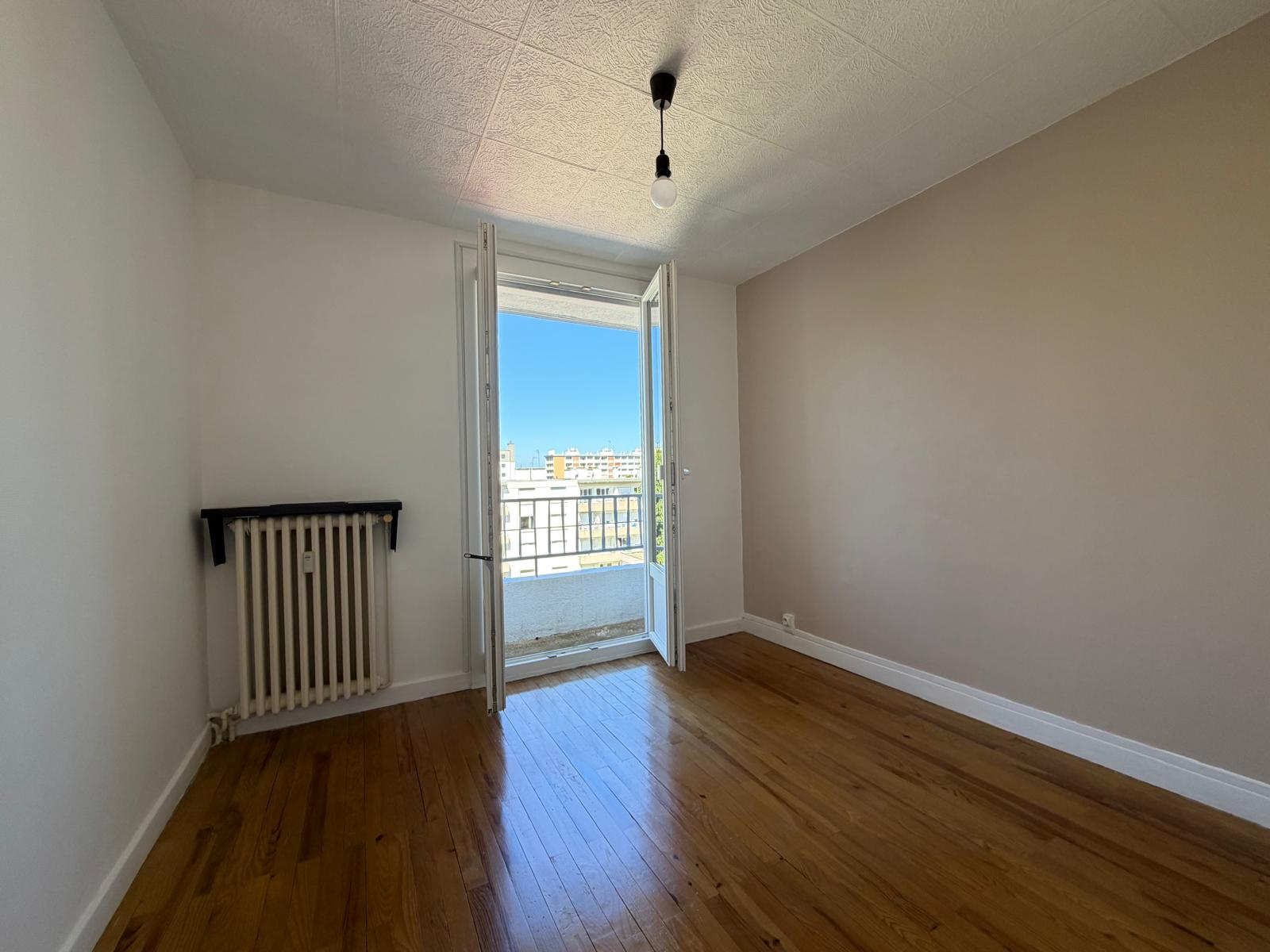 VENTE - Appartement - Saint-Étienne (42100) - 65000 €