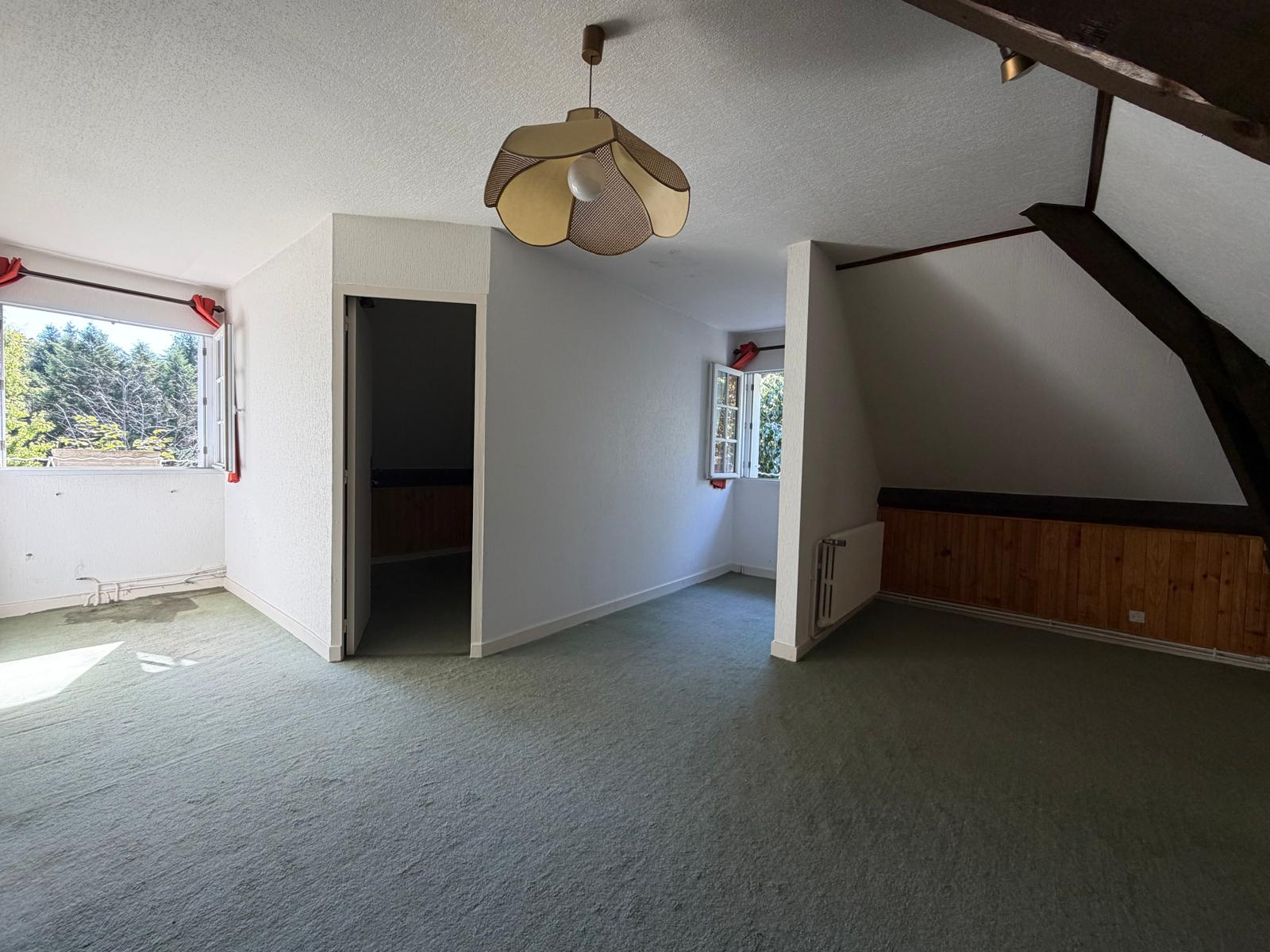 VENTE - Maison/villa - Saint-Étienne (42000) - 360000 €