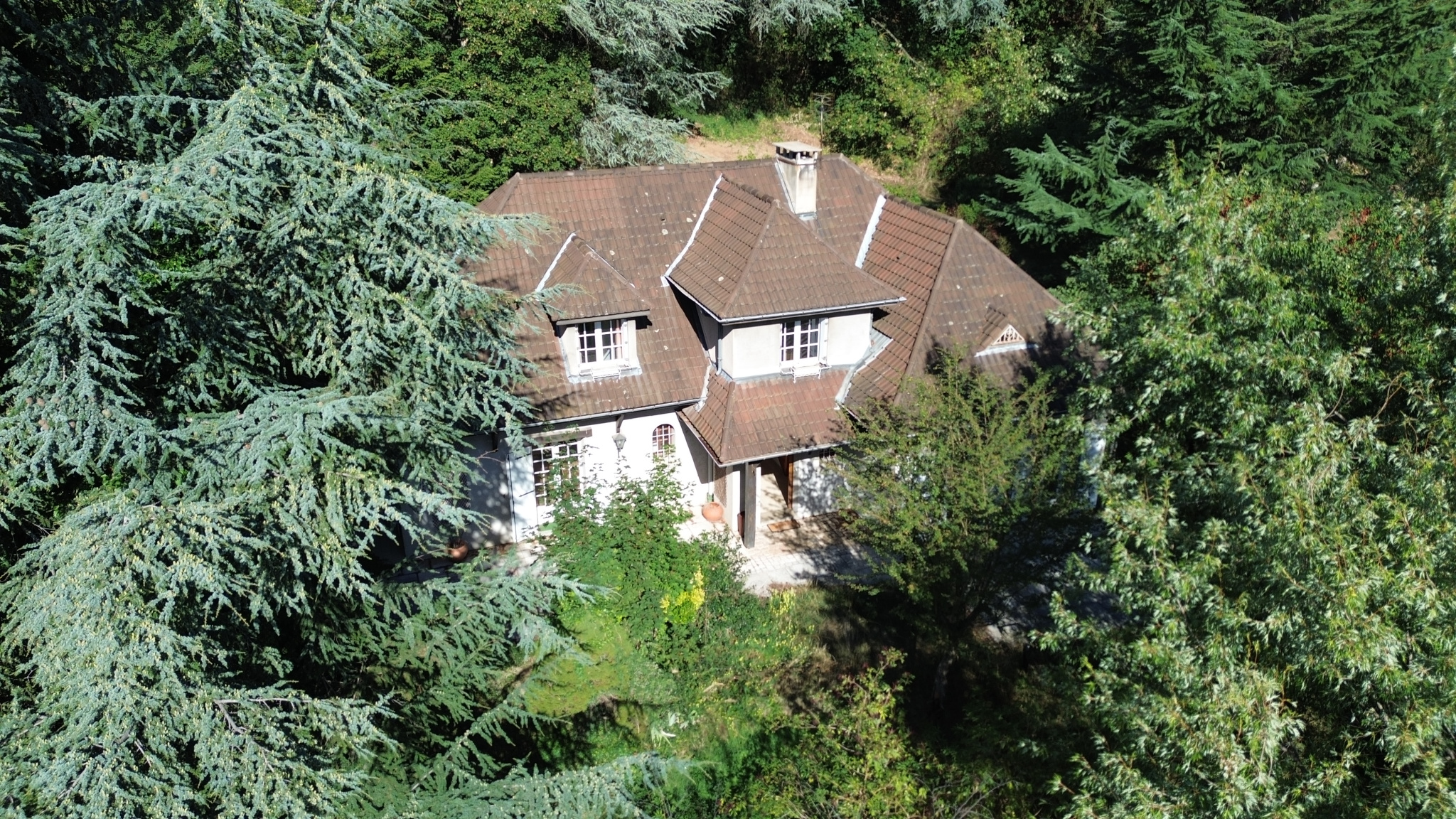 VENTE - Maison/villa - Saint-Étienne (42000) - 360000 €