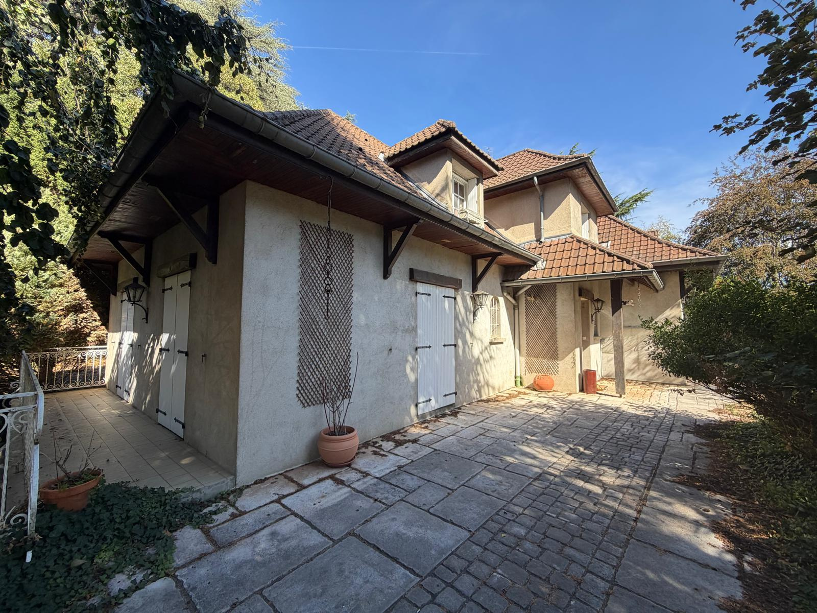 VENTE - Maison/villa - Saint-Étienne (42000) - 360000 €