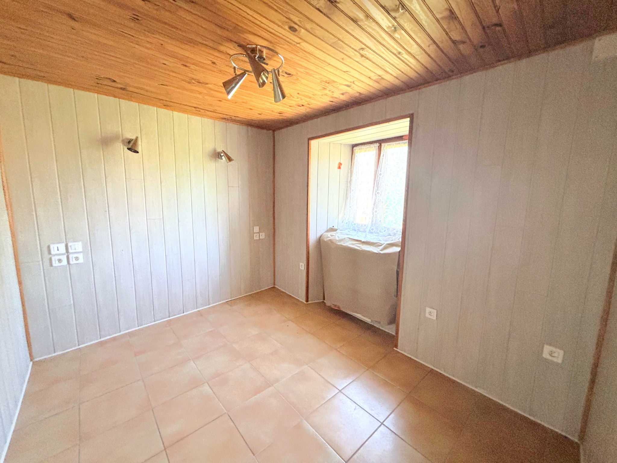 VENTE - Maison/villa - Apinac (42550) - 59500 €